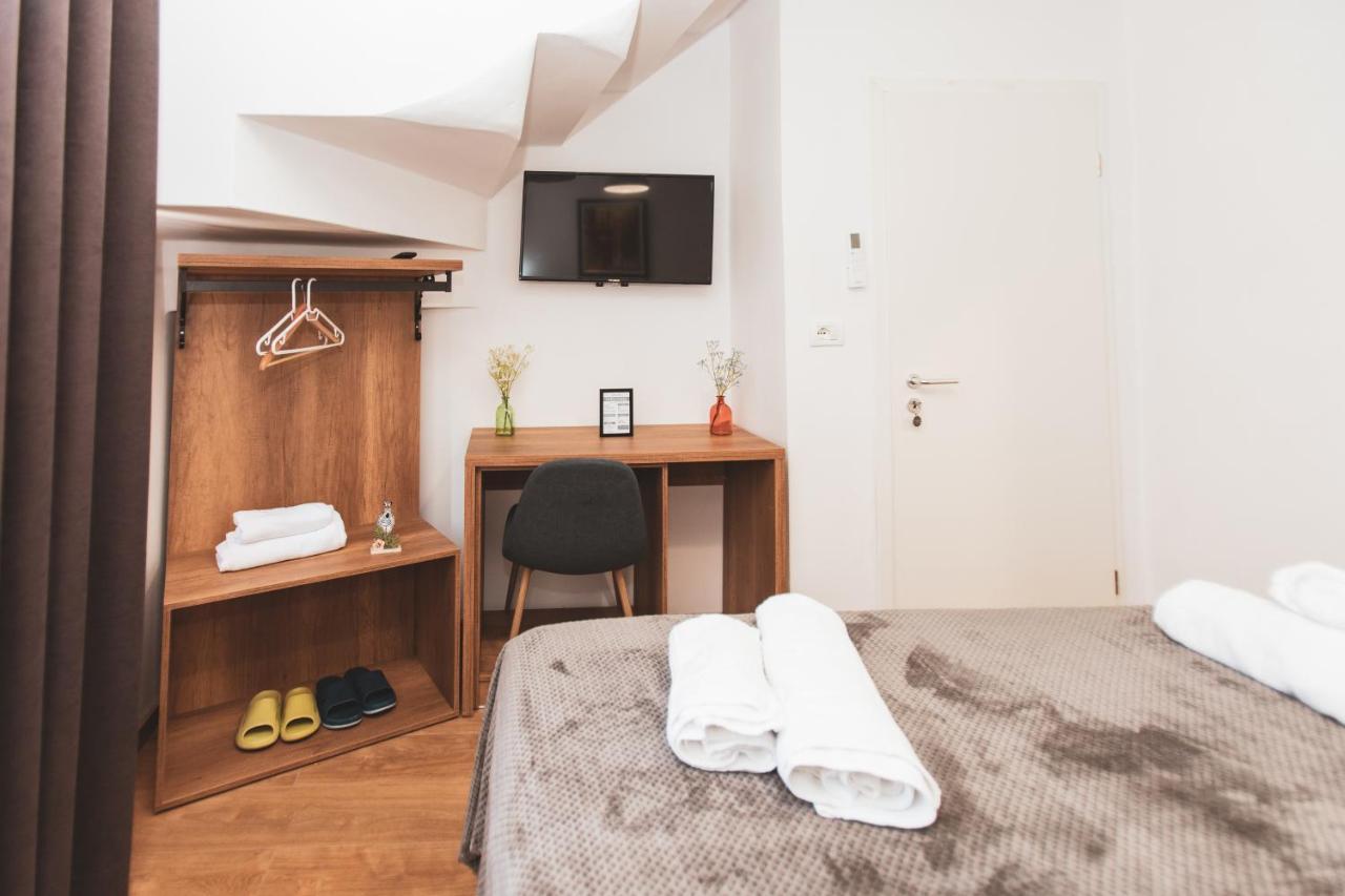 Hotel Tier Center Tiranë Luaran gambar